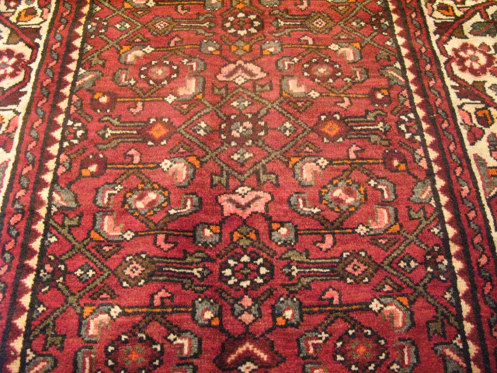 3' 4" x 9' 8" Persian Hosseinabad Runner image 8