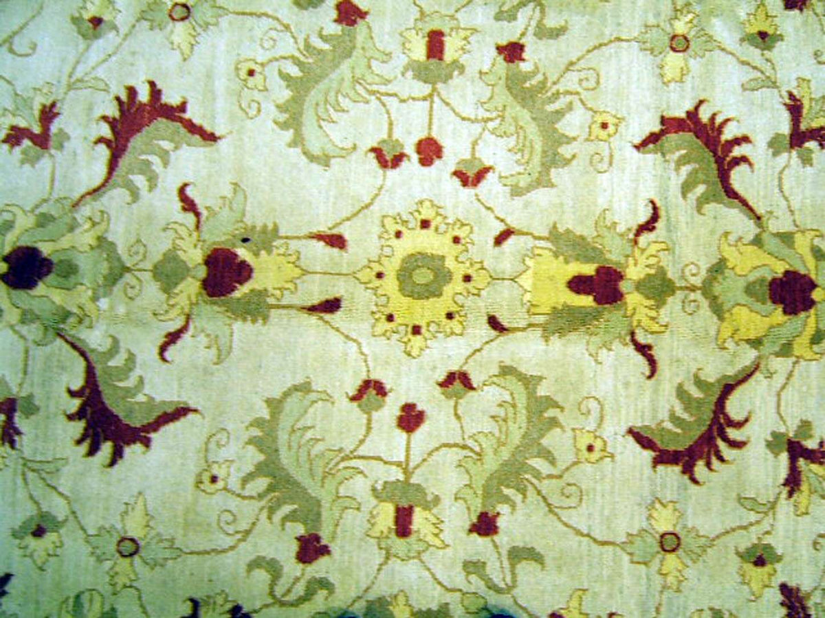 7' 0" x 9' 6" Persian Sultanabad Rug image 4