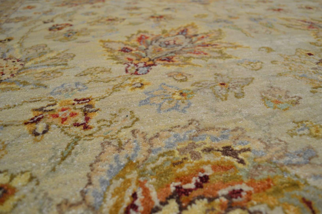 6' 2" x 9' 0" India Sultanabad Rug image 12