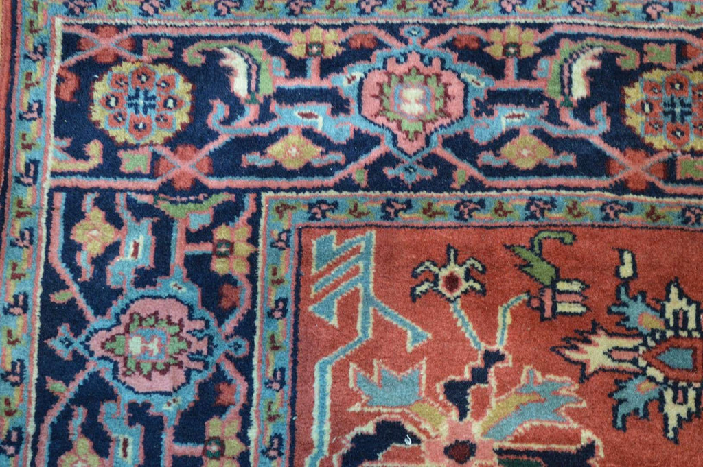 5' 9" x 9' 0" India Heriz Rug image 10