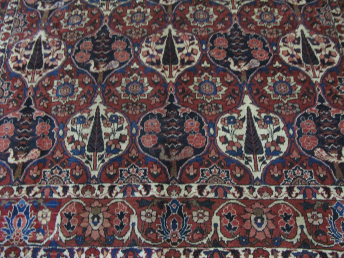 7' 0" x 10' 4" Persian Bakhtiari Rug image 7