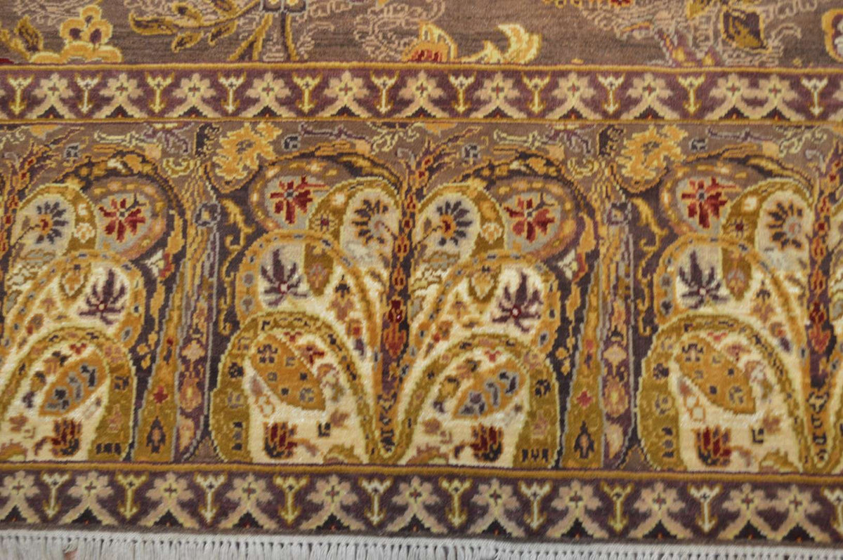 8' 0" x 10' 0" India Sultanabad Rug image 4