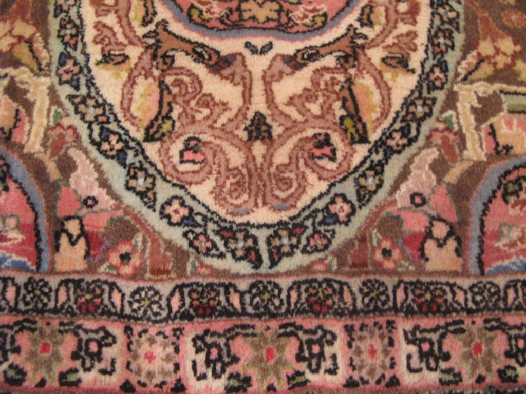 2' 0" x 2' 3" Persian Bijar Rug image 5