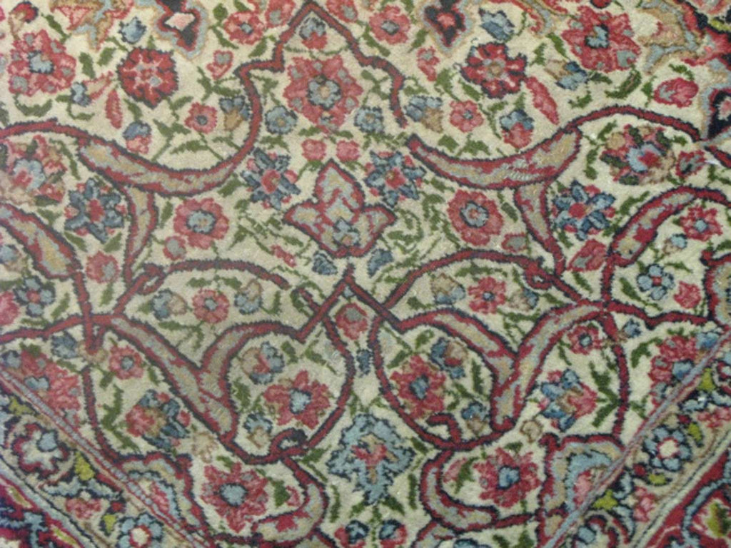 11' 5" x 17' 6" Persian Lavar Rug image 9