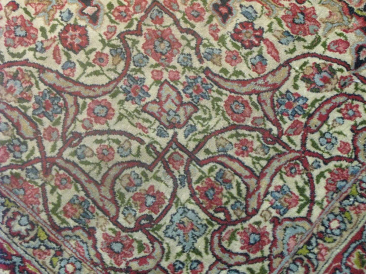 11' 5" x 17' 6" Persian Lavar Rug image 9