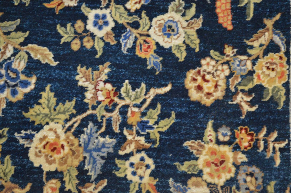 3' 0" x 5' 1" India Agra Rug image 3