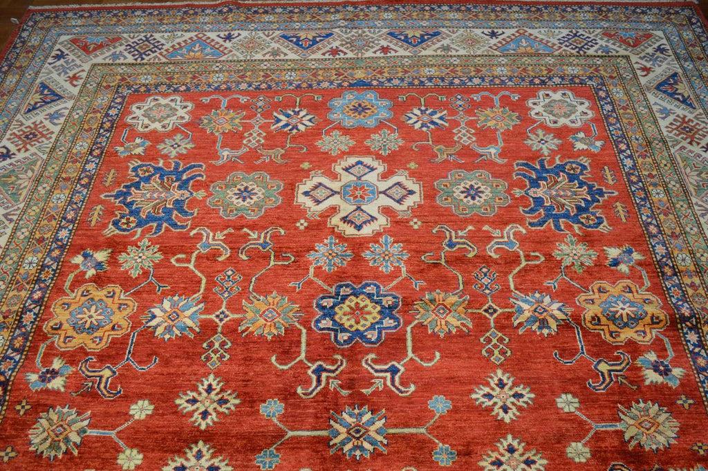 8' 10" x 11' 6" Pakistan Kazak Rug image 2