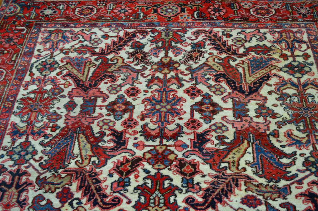 7' 4" x 8' 8" Persian Heriz Rug image 8