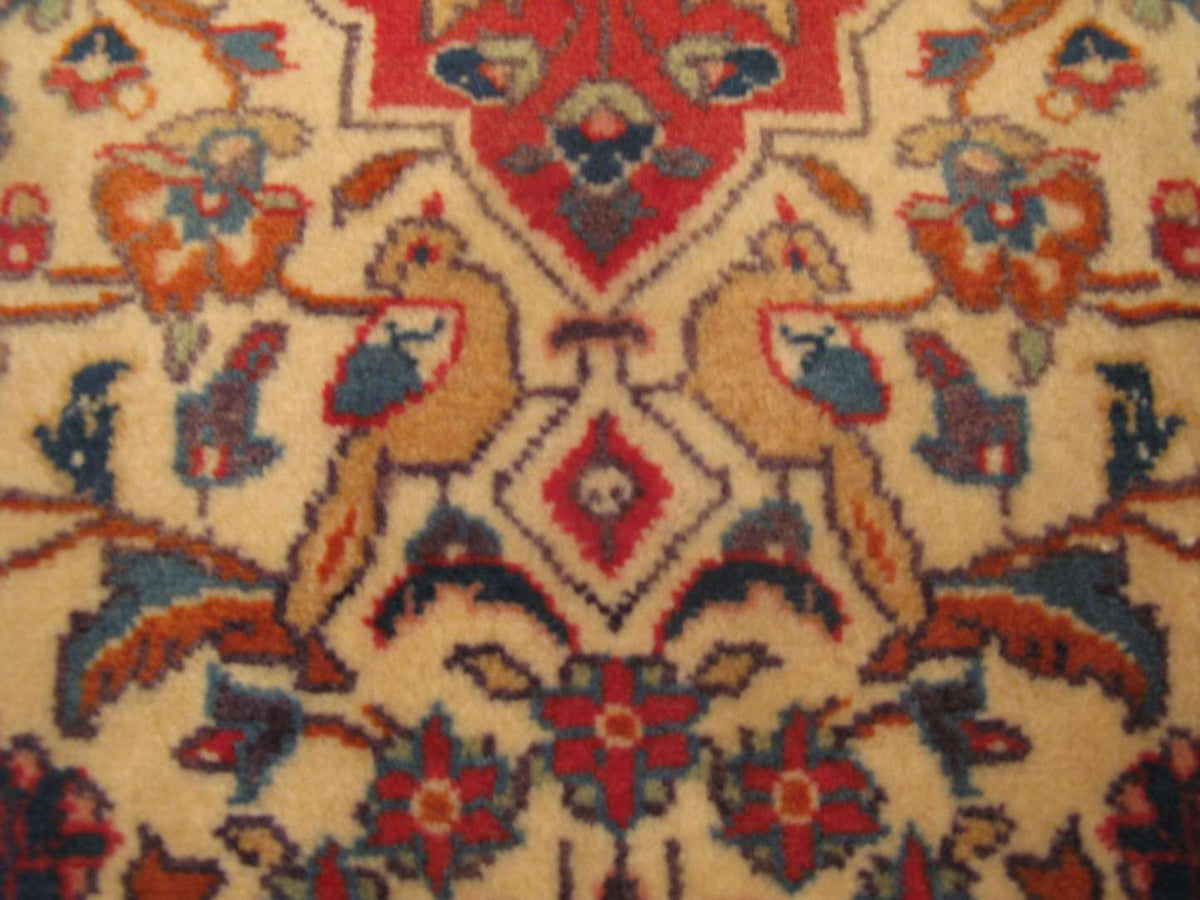 2' 2" x 2' 6" Persian Sarouk Rug image 3