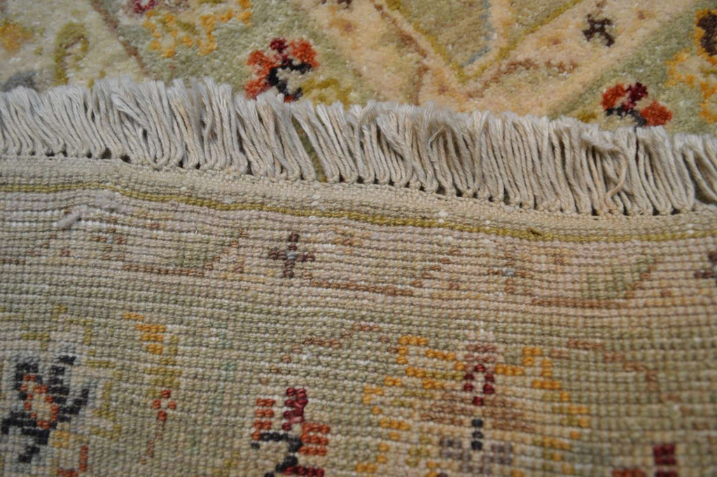 8' 0" x 9' 9" India Sultanabad Rug image 12