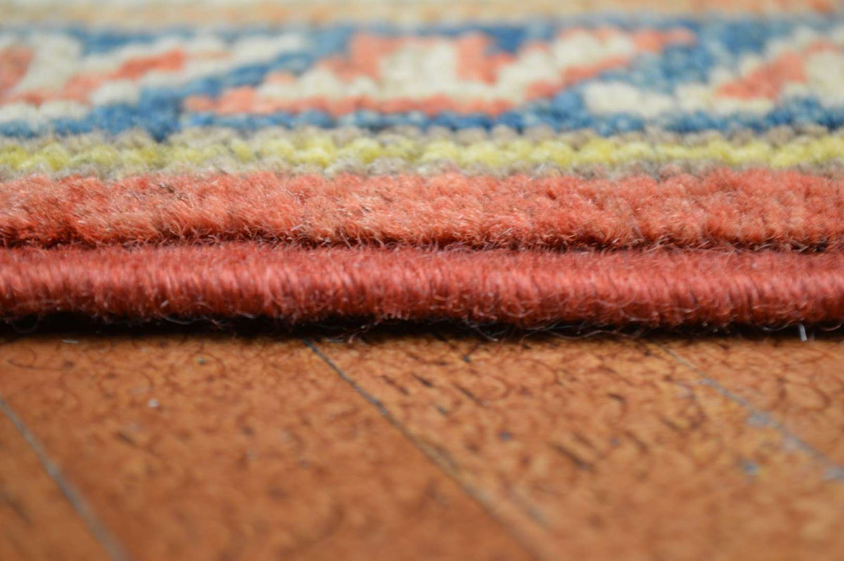 2' 7" x 4' 4" Pakistan Kazak Rug image 10