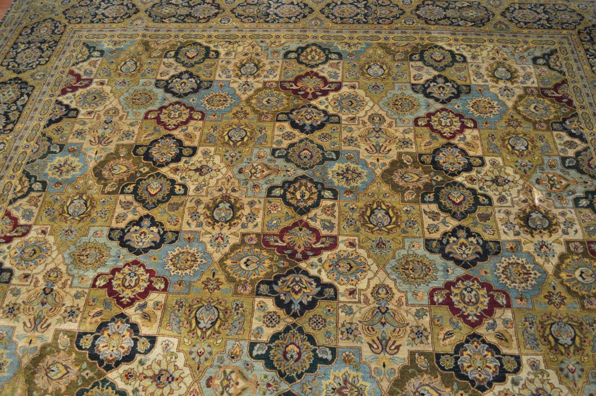9' 0" x 11' 5" India Agra Rug image 9