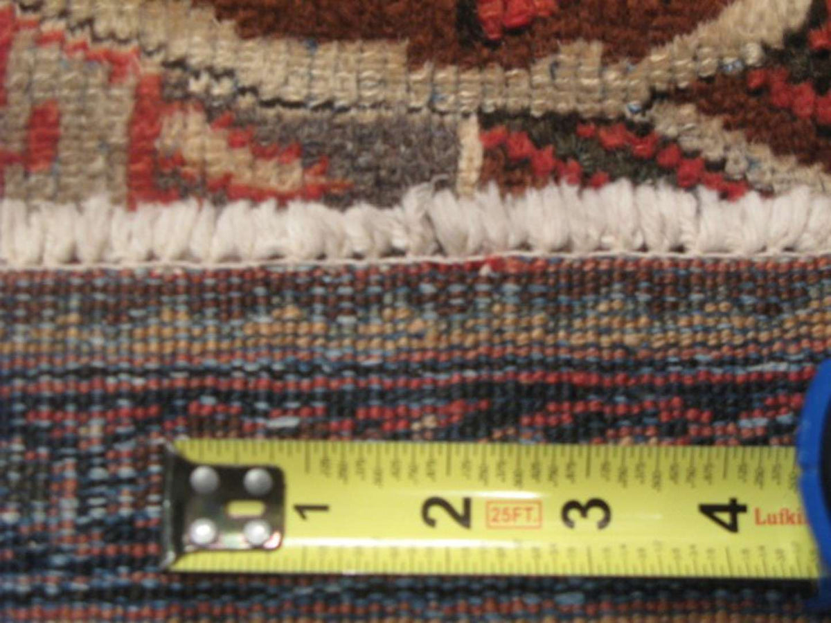 4' 4" x 6' 5" Persian Lilihan Rug image 12