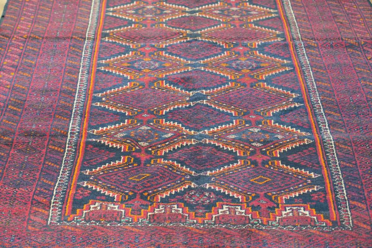 3' 5" x 7' 4" Persian Baluch Rug image 2