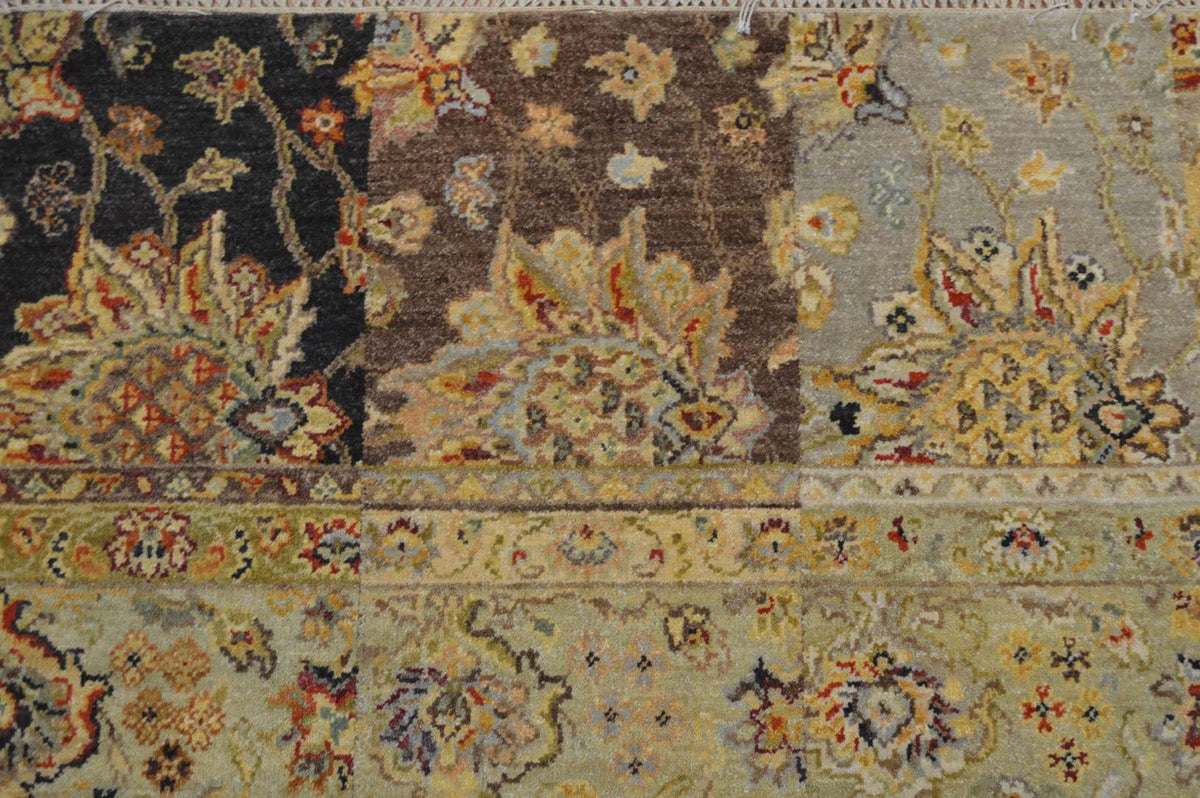 2' 4" x 6' 8" India Agra Runner image 2