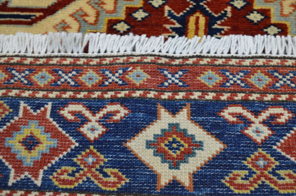 3' 8" x 5' 8" Pakistan Shirvan Rug image 12