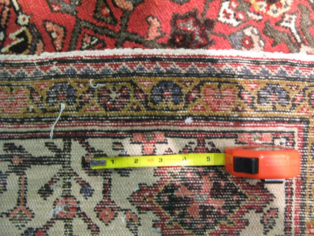 5' 6" x 10' 2" Persian Hosseinabad Rug image 12