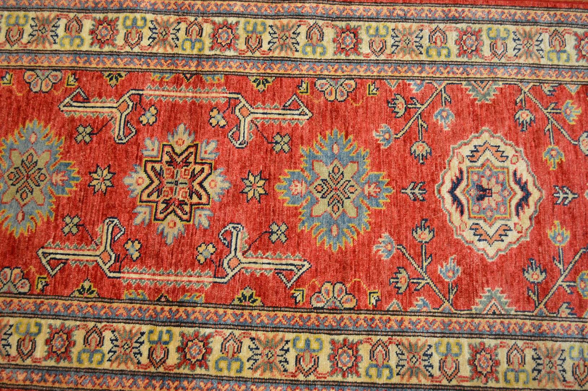 2' 7" x 10' 0" Pakistan Kazak Runner image 4