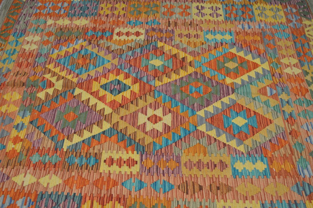 5' 3" x 6' 4" India Kilim Rug image 3