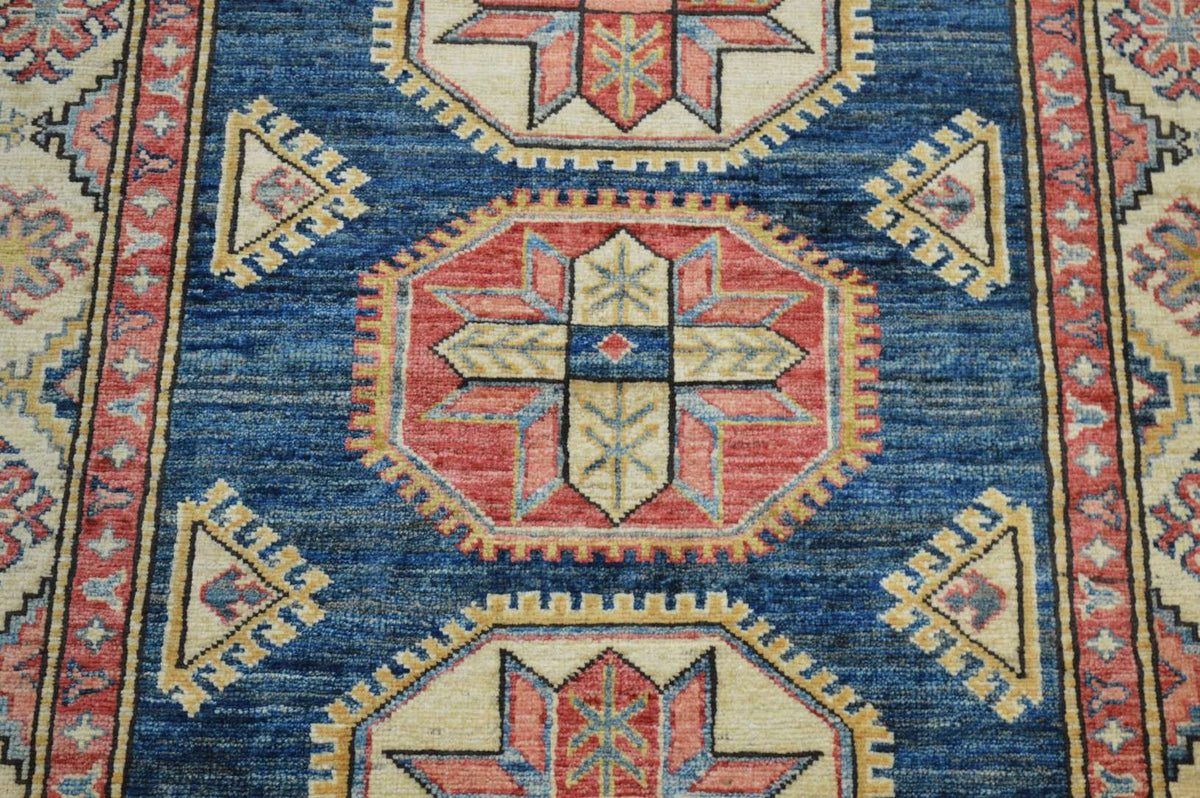 3' 3" x 4' 8" Pakistan Kazak Rug image 7