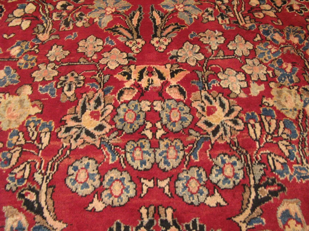 8' 8" x 11' 9" Persian Sarouk Rug image 3
