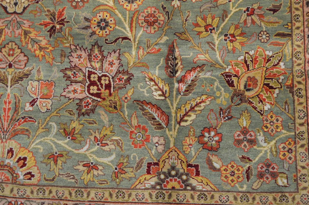 8' 1" x 10' 3" India Sultanabad Rug image 2