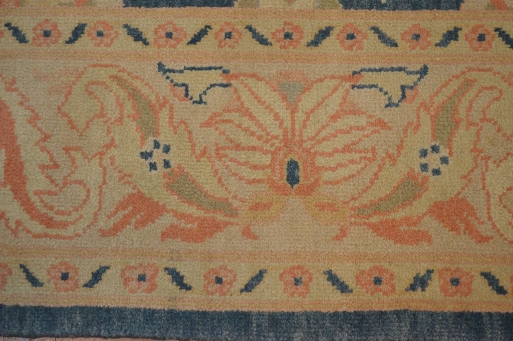 6' 0" x 9' 1" Turkish Oushak Rug image 3