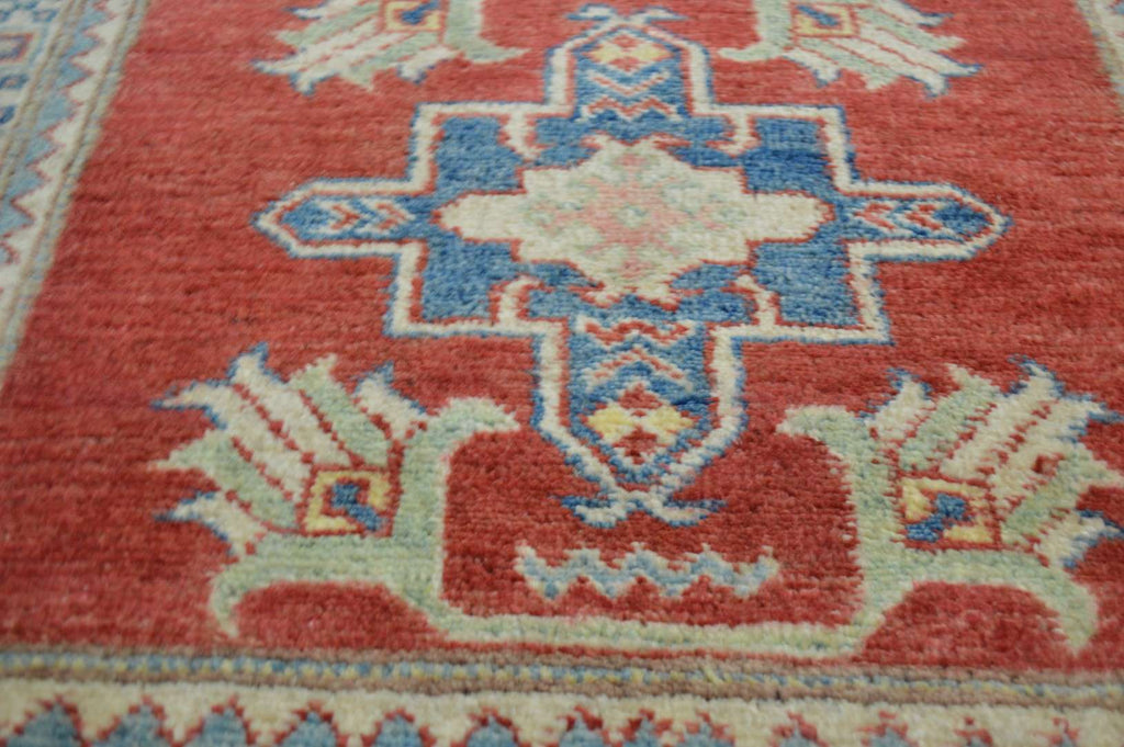 2' 5" x 5' 8" Pakistan Kazak Rug image 6