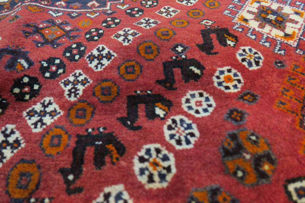 5' 4" x 8' 0" Persian Shiraz Rug image 10