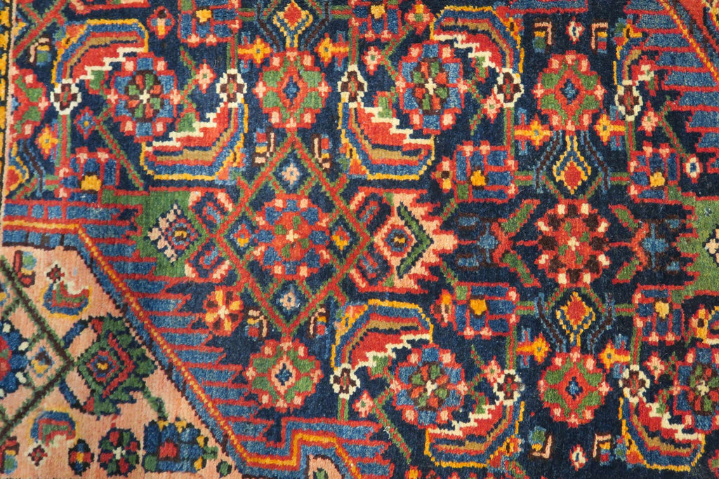 3' 7" x 5' 1" Persian Hamadan Rug image 5