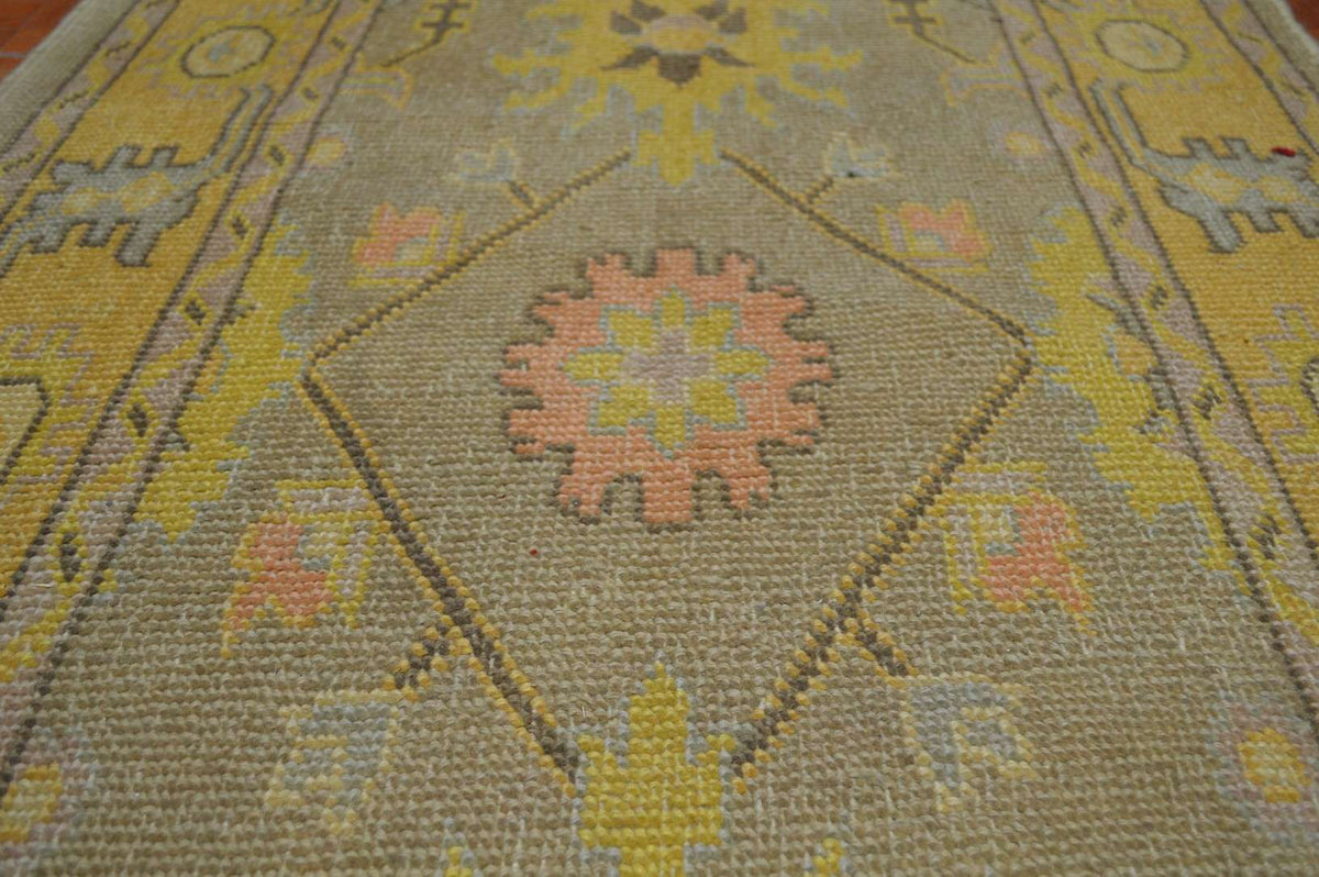 2' 9" x 13' 5" Turkish Oushak Runner image 8