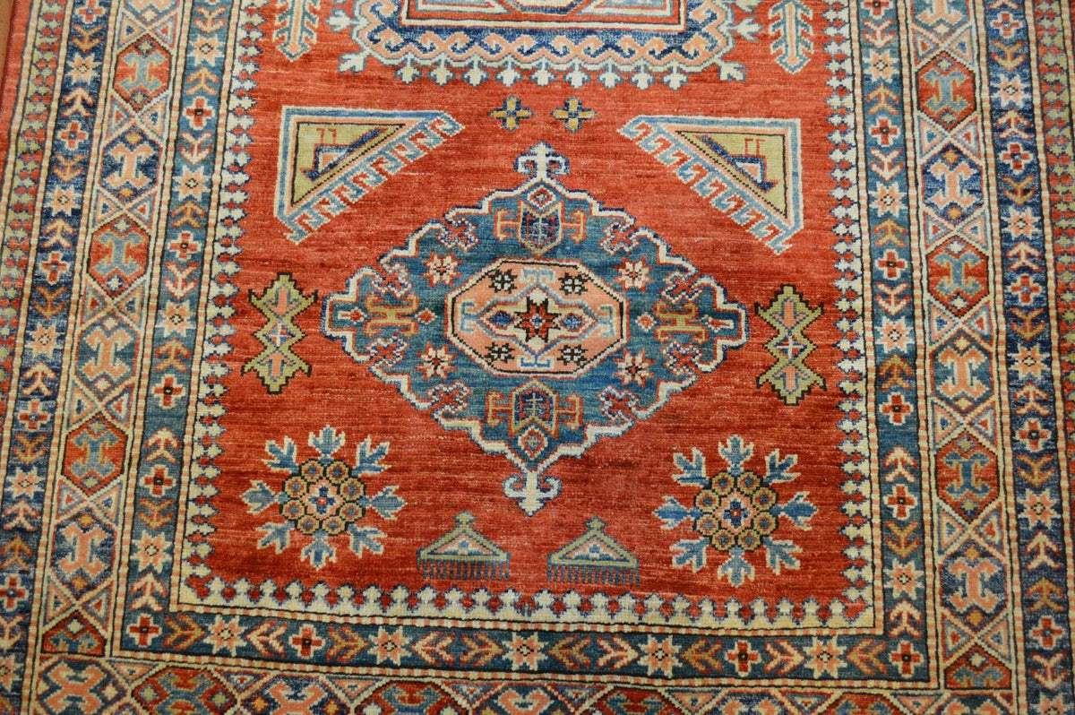 4' 3" x 7' 0" Pakistan Kazak Rug image 3