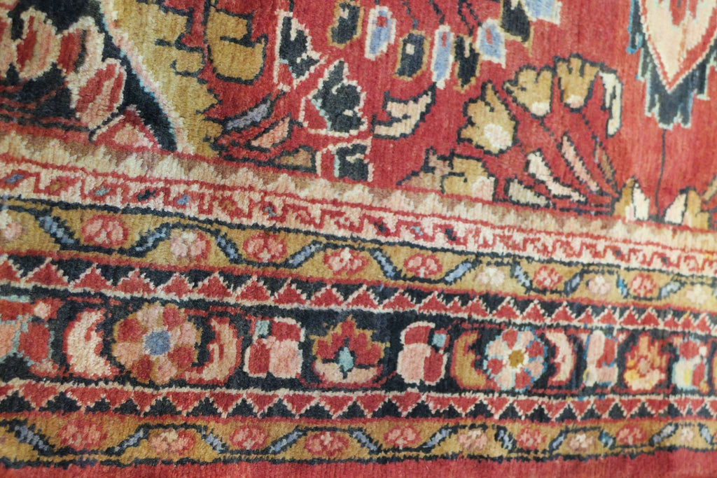 3' 9" x 5' 3" Persian Hamadan Rug image 7
