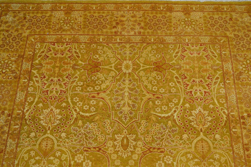 4' 2" x 6' 3" Pakistan Mogul Rug image 7