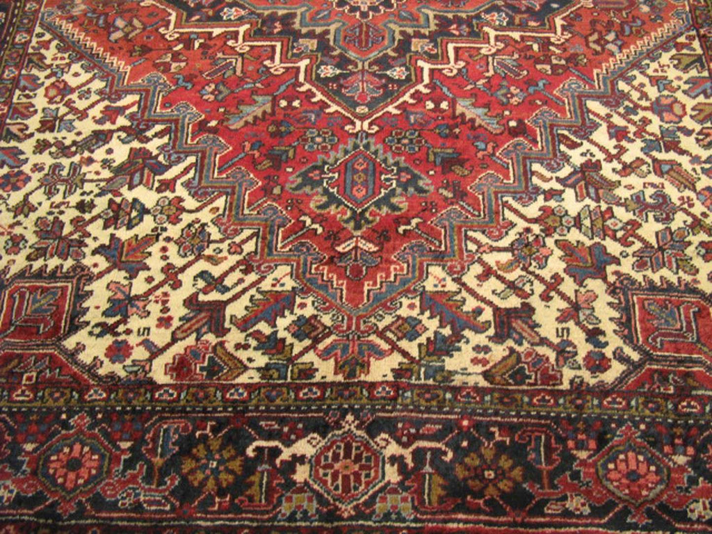 7' 5" x 8' 2" Persian Heriz Rug image 8
