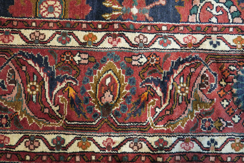 7' 5" x 10' 5" Persian Hamadan Rug image 8