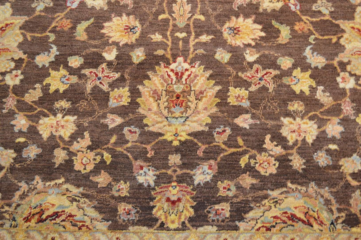 9' 2" x 12' 1" India Sultanabad Rug image 2