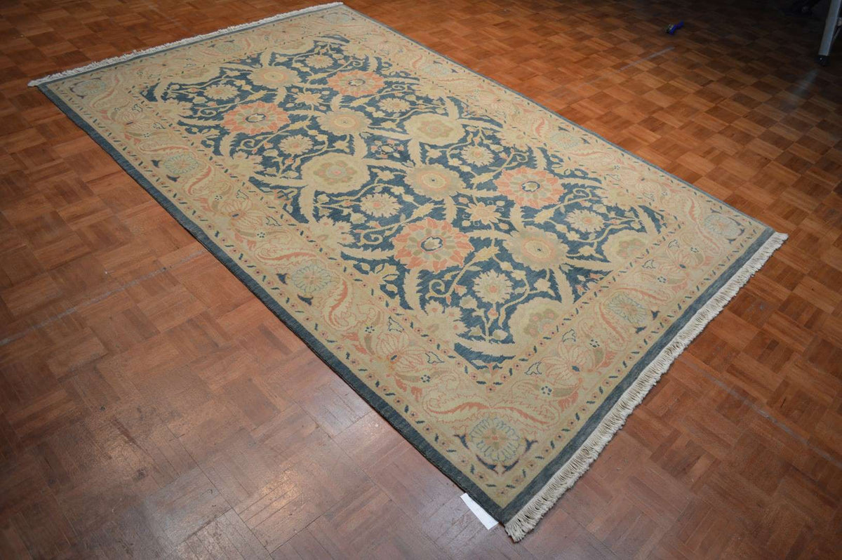 6' 0" x 9' 1" Turkish Oushak Rug image 10