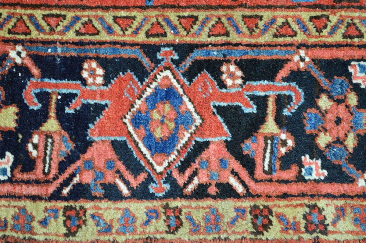 7' 3" x 10' 7" Persian Heriz Rug image 9