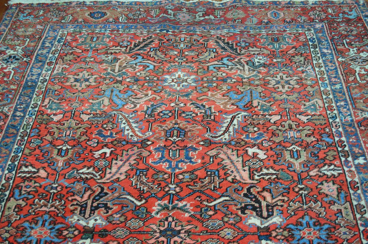 7' 8" x 10' 8" Persian Heriz Rug image 3