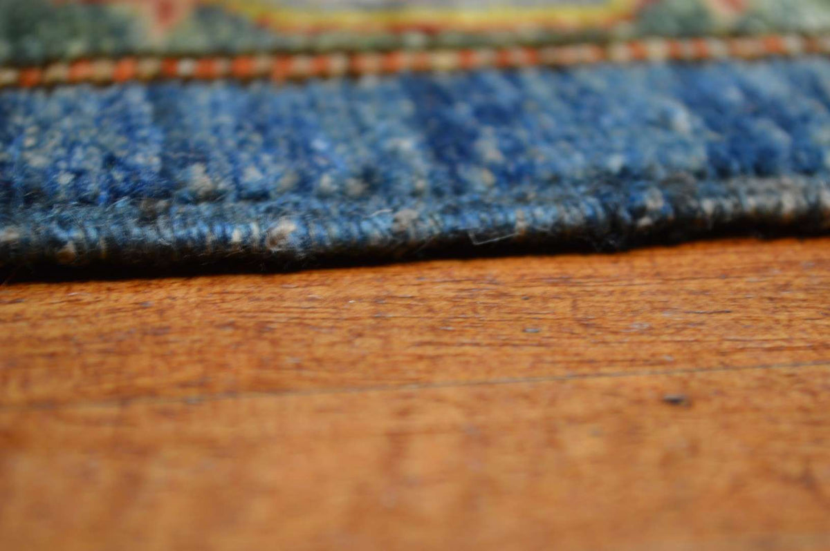 8' 2" x 9' 10" Pakistan Kazak Rug image 10