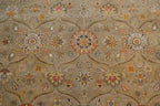 7' 9" x 10' 2" India Agra Rug image 3