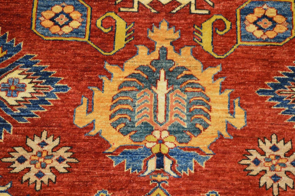 8' 0" x 10' 0" Pakistan Kazak Rug image 2