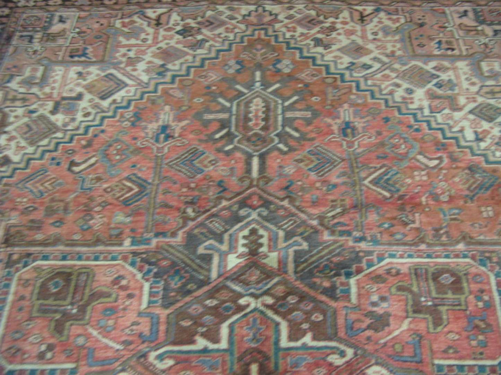 8' 2" x 11' 5" Persian Heriz Rug image 4