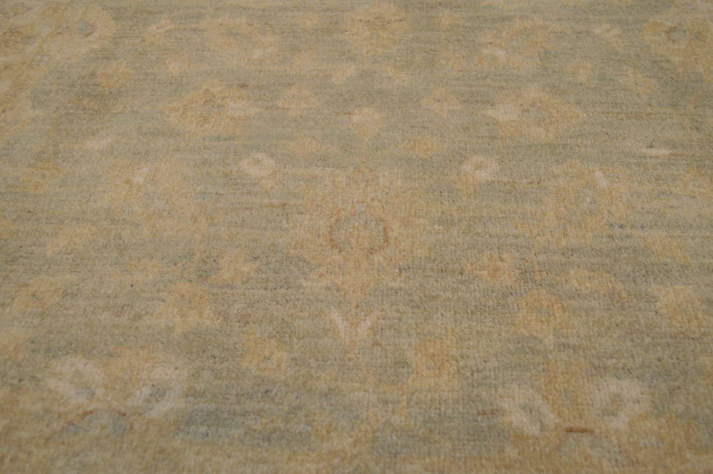 3' 1" x 5' 1" Pakistan Peshawar Rug image 6