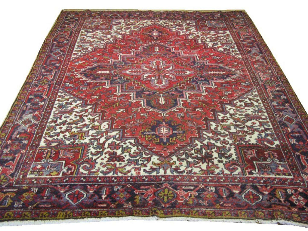 7' 9" x 10' 3" Persian Heriz Rug image 0