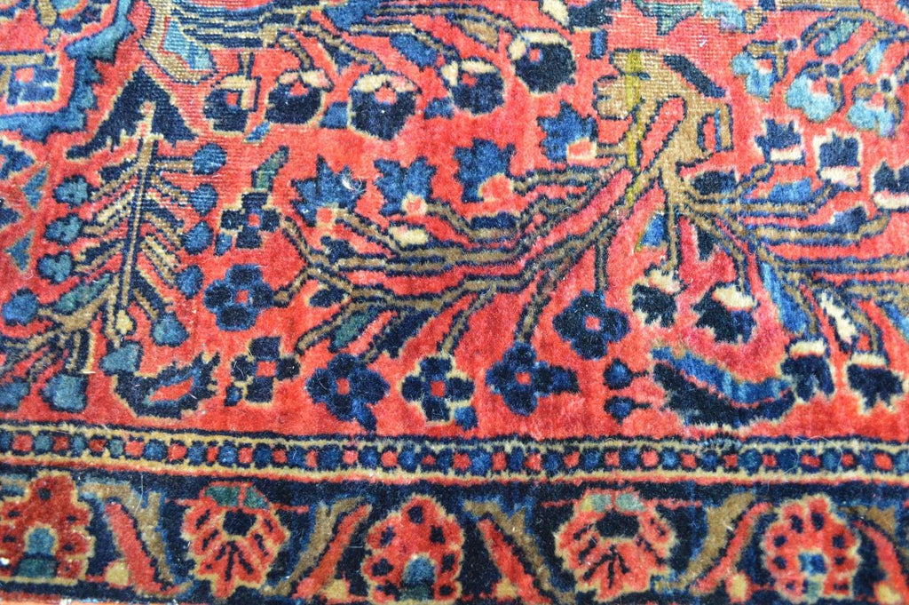 1' 9" x 4' 0" Persian Sarouk Rug image 3