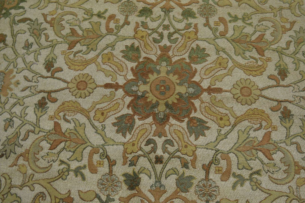 4' 9" x 7' 8" India Contemporary Rug image 3