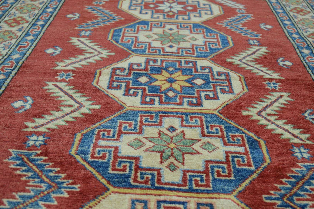 3' 7" x 5' 1" Pakistan Kazak Rug image 4