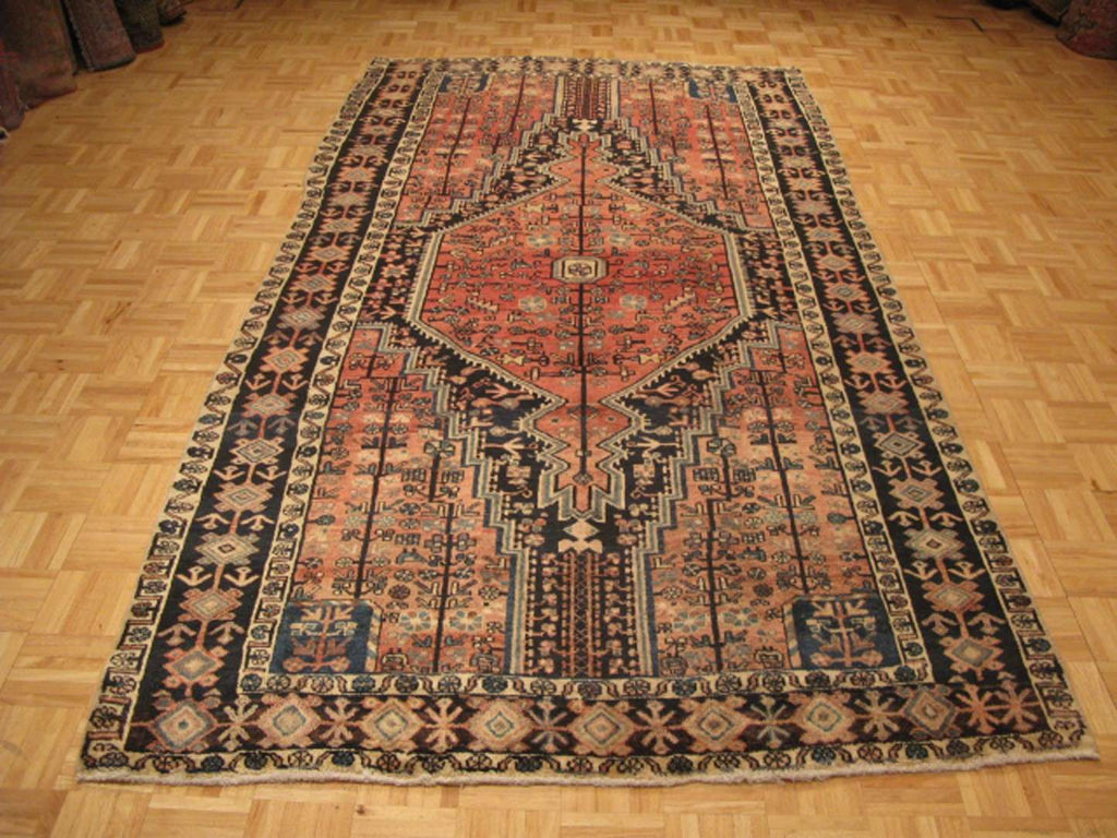 5' 5" x 10' 0" Persian Tuyserkan Rug image 1